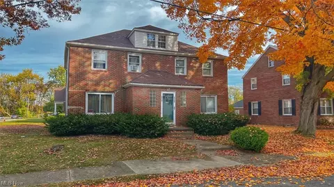 3725 4th St NW, Canton, OH 44708 photo 1