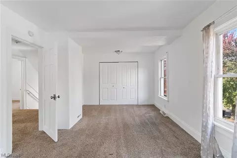 84 E Mapledale Ave, Akron, OH 44301 photo 18