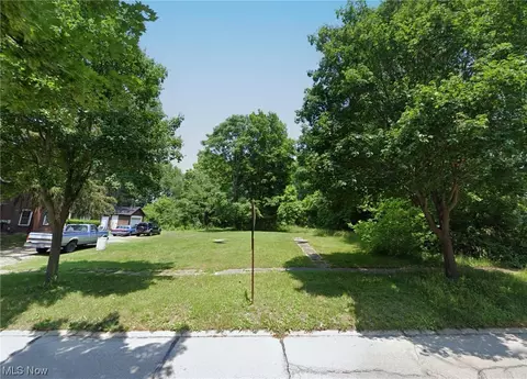 450 Lincoln St, Ravenna, OH 44266