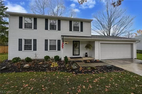 5755 Ogilby Dr, Hudson, OH 44236