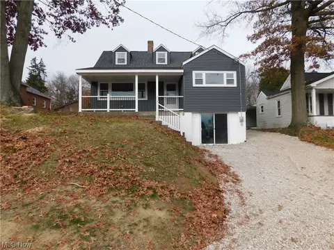 1028 E University St, Wooster, OH 44691