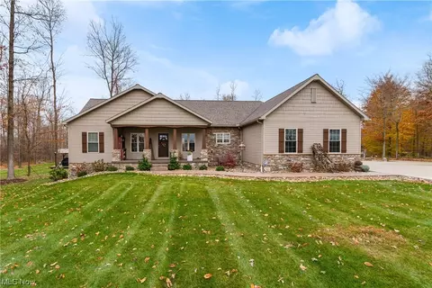1862 Ben Fulton Rd, North Lawrence, OH 44666