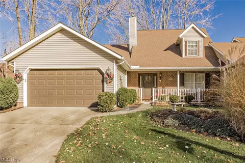 8501 Bricker Ct, Mentor, OH 44060