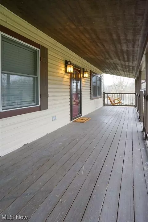 1220 Oak St, Dover, OH 44622 photo 4