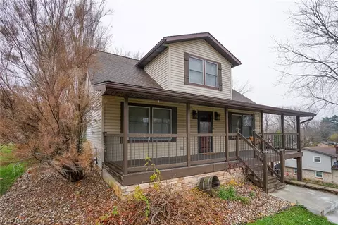 1220 Oak St, Dover, OH 44622 photo 2