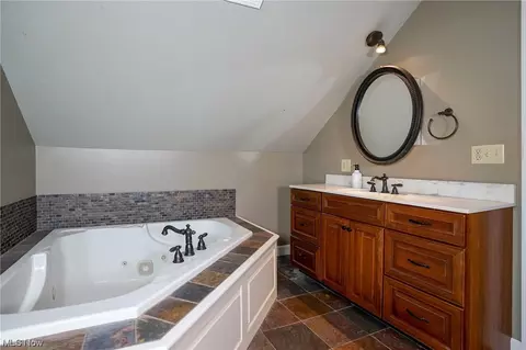 1220 Oak St, Dover, OH 44622 photo 18
