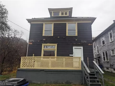 331 W 9th St, East Liverpool, OH 43920