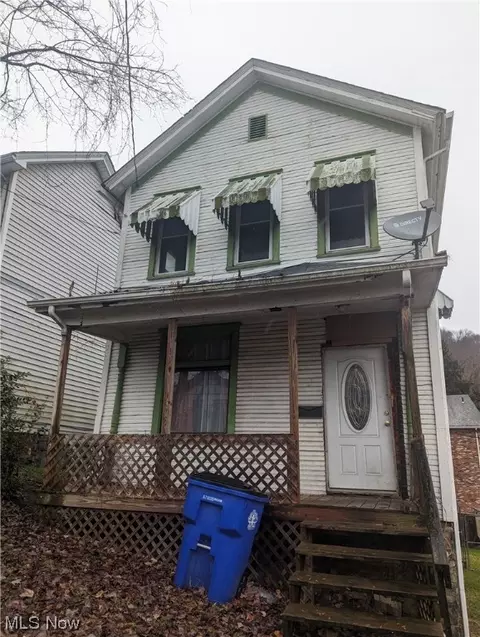 927 Denver St, East Liverpool, OH 43920