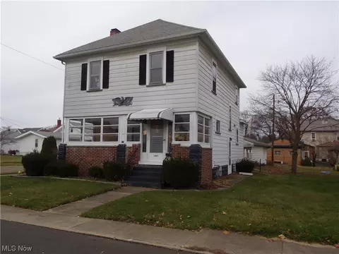 161 Minnich Ave NW, New Philadelphia, OH 44663