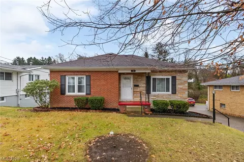 116 Hutchinson Dr, Saint Clairsville, OH 43950