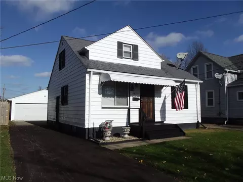 13710 Bennington Ave, Cleveland, OH 44135