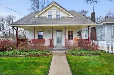 1246 Niagara Ave, Akron, OH 44305