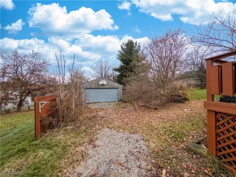 46 Prospect St, Struthers, OH 44471 photo 13