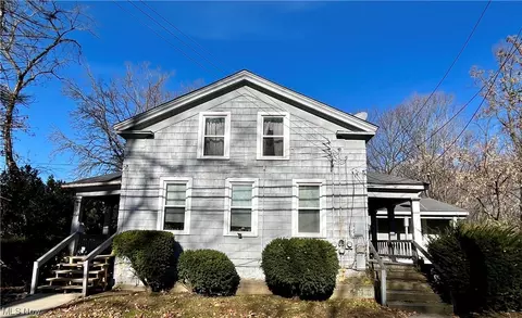 175 E Main St, Madison, OH 44057 photo 2