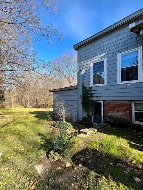 175 E Main St, Madison, OH 44057 photo 13