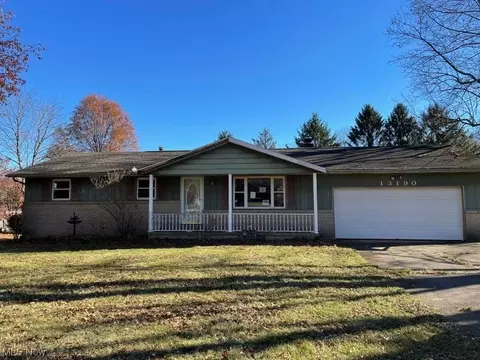 13190 Boone Ave NE, Hartville, OH 44632