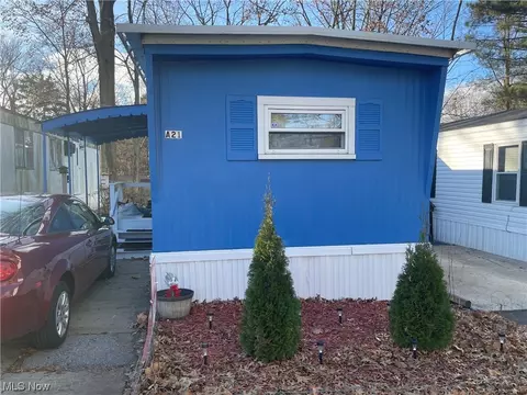 3560 Orchard #A21, Stow, OH 44224