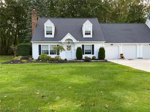 7642 Andrea Dr, Concord, OH 44060