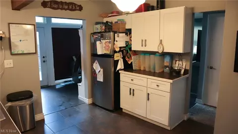 2544 Burlingham Dr, Ashtabula, OH 44004 photo 6
