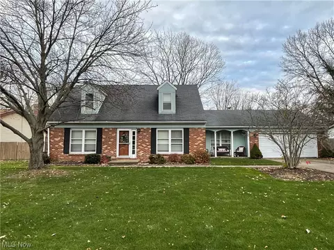 3803 Old Abbe Rd, Sheffield Village, OH 44054