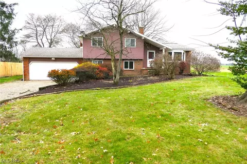 3089 Batdorf Rd, Wooster, OH 44691