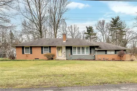 387 Cranberry Run Dr, Boardman, OH 44512