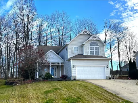 4885 Gateway Dr, Medina, OH 44256