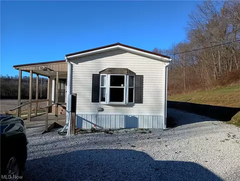 9999 State Route 800, Tippecanoe, OH 44699