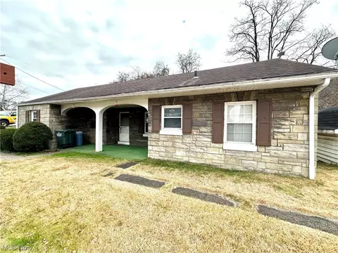 314 Second St, Chester, WV 26034