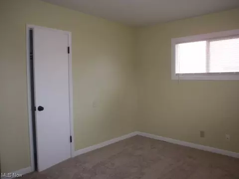 624 Penfield Ave, Elyria, OH 44035 photo 10