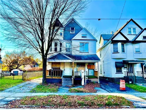 2336 E 89th St, Cleveland, OH 44106