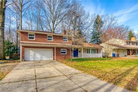 456 Harvey St, Kent, OH 44240