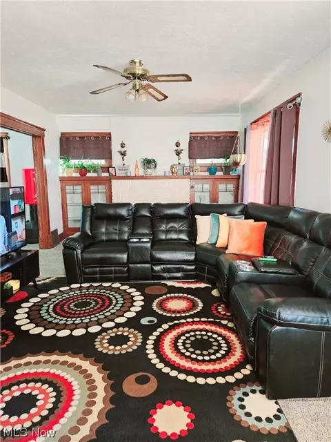 2411 9th St NW, Canton, OH 44708 photo 9