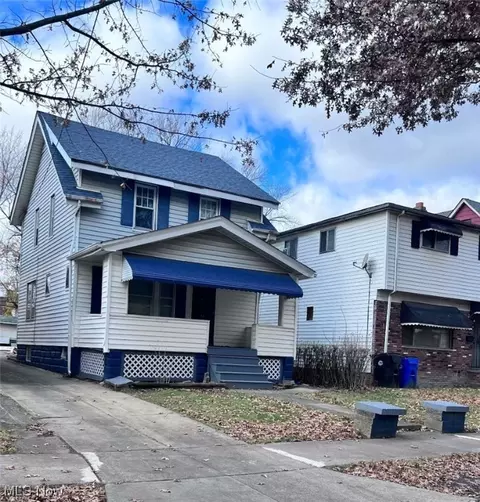 3388 E 113th St, Cleveland, OH 44104