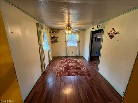 Living - 42497 Black Oak Rd, Flushing, OH 43977 photo 2 of 2