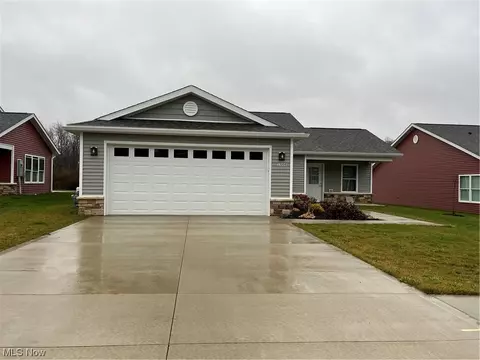 1844 Pilgrims Trce, Fredericksburg, OH 44627