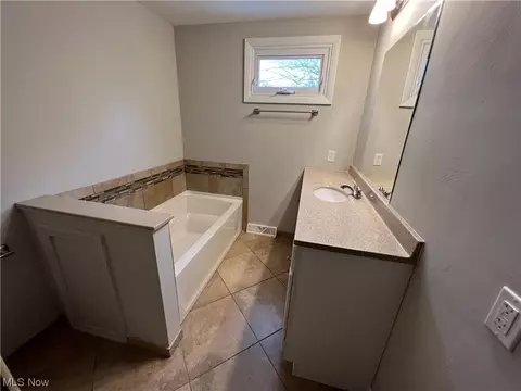 422 Jaronte Dr, Boardman, OH 44512 photo 18