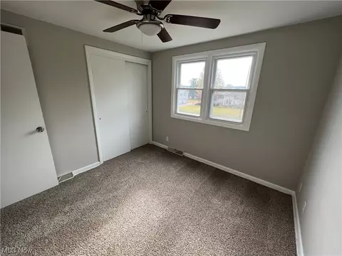 422 Jaronte Dr, Boardman, OH 44512 photo 13