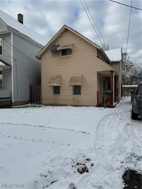 7127 Deveny Ave, Cleveland, OH 44105