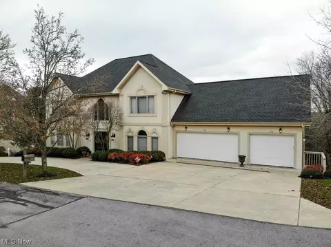 105 Aaron Way, Wheeling, WV 26003 photo 3