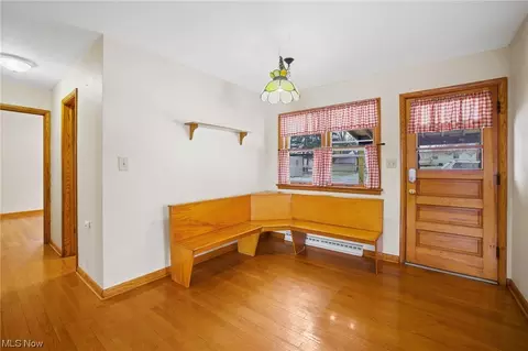 1557 Creighton Ave, Akron, OH 44310 photo 8