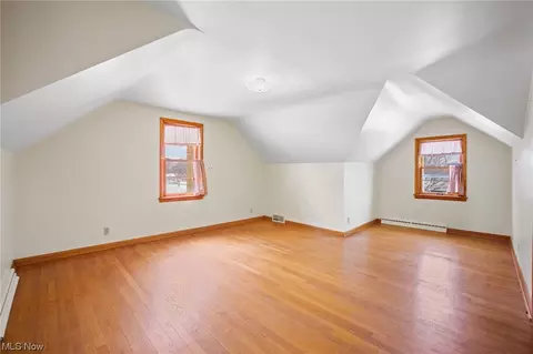 1557 Creighton Ave, Akron, OH 44310 photo 17