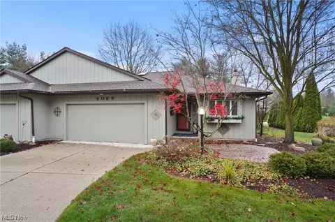 4069 Glencairn #31, Stow, OH 44224