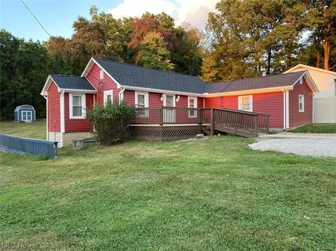 685 Garden Rd, Zanesville, OH 43701