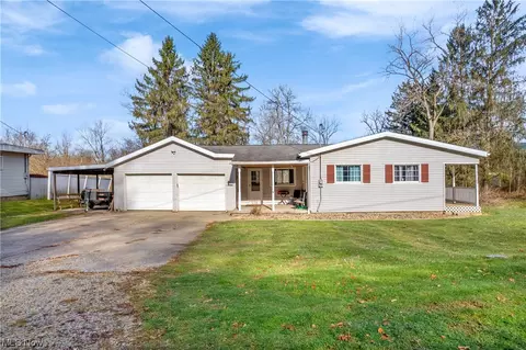 7063 Deersville Avenue Ext SE, Uhrichsville, OH 44683