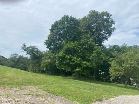 1 St, Philo, OH 43771
