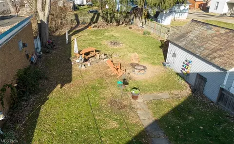 209 E 3rd St, Dover, OH 44622 photo 14