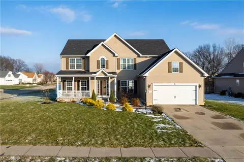 6141 Granite Ln, North Ridgeville, OH 44039