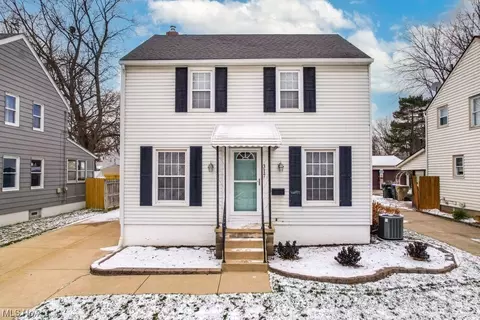 317 Monroe Ave, Cuyahoga Falls, OH 44221