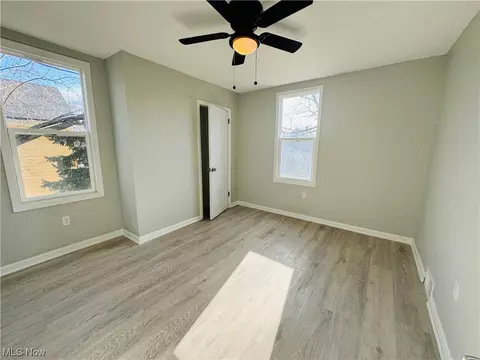 2113 E 30th St, Lorain, OH 44055 photo 21